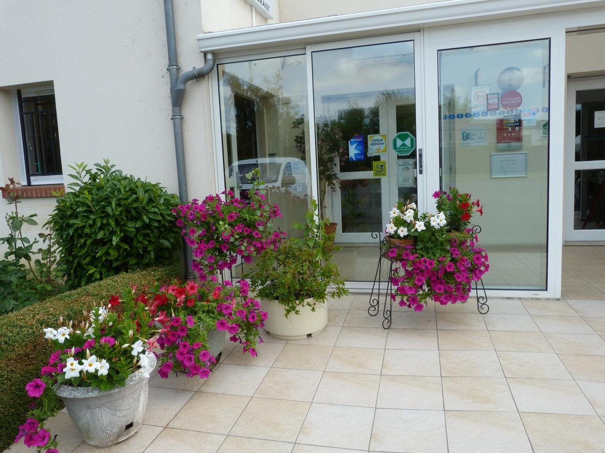 Hostellerie Du Chateau Saint-Pere-sur-Loire Экстерьер фото